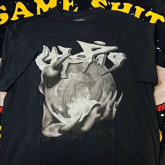 Travis Scott Black Graphic Tee - Picture 1 of 4
